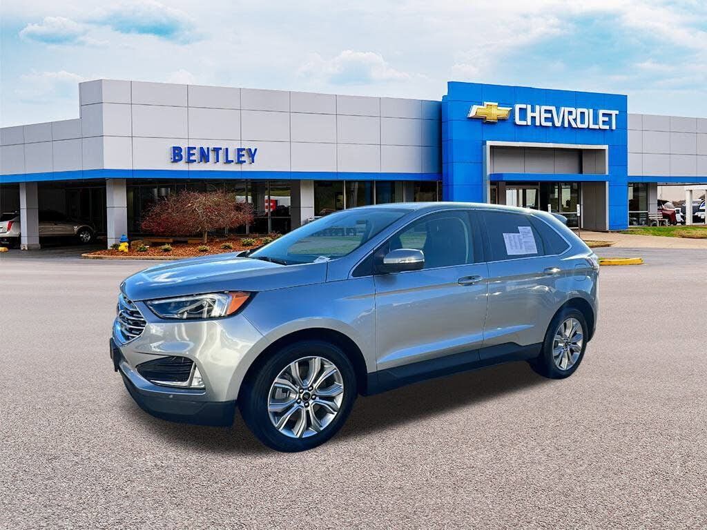 2023 FORD Edge