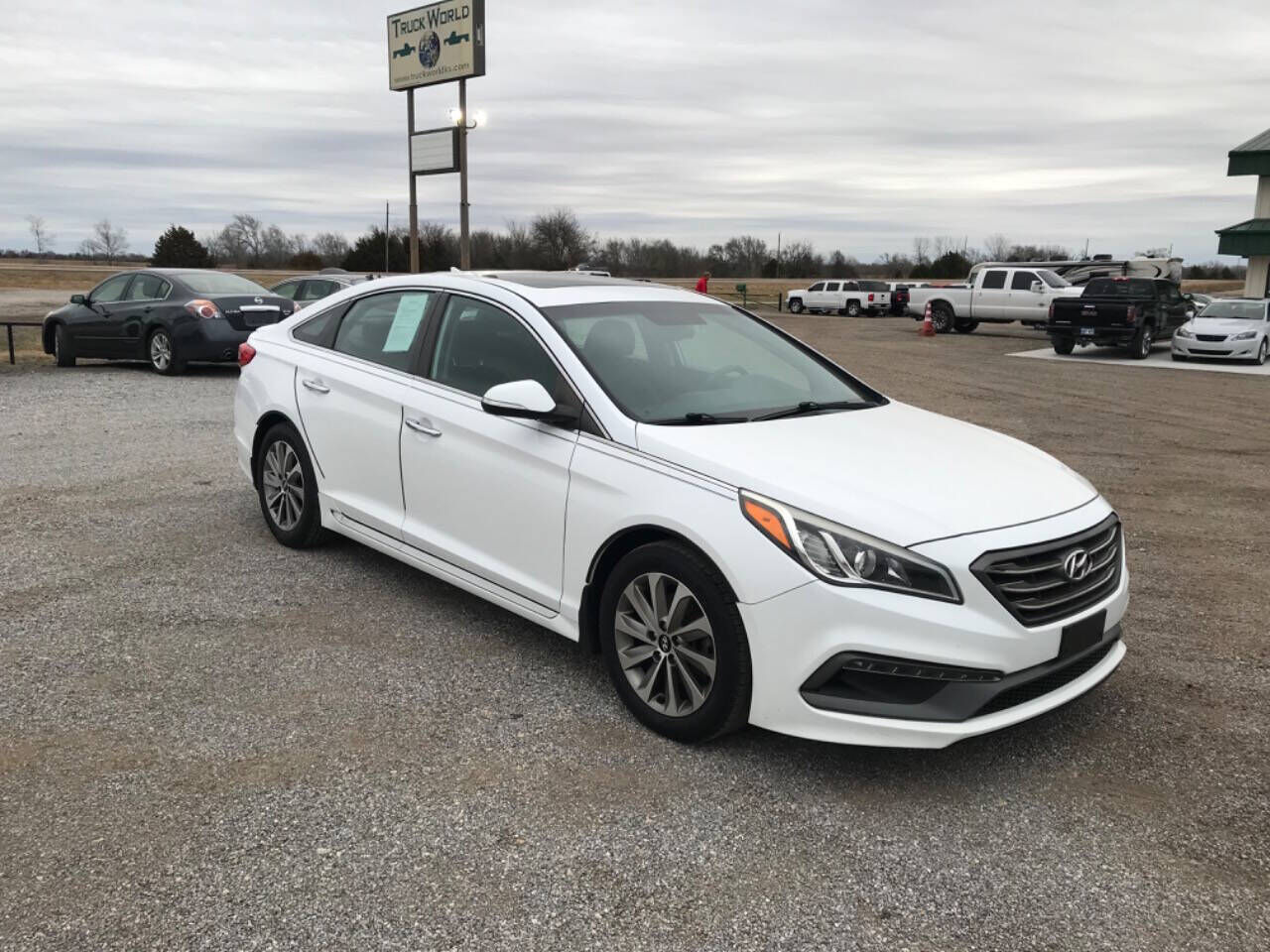 2017 HYUNDAI Sonata