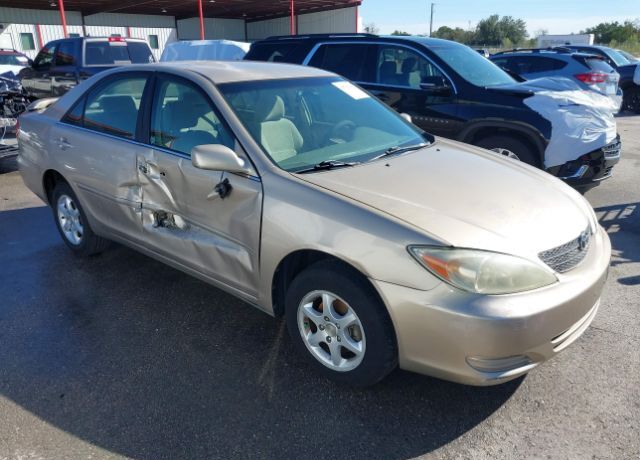 2002 TOYOTA Camry
