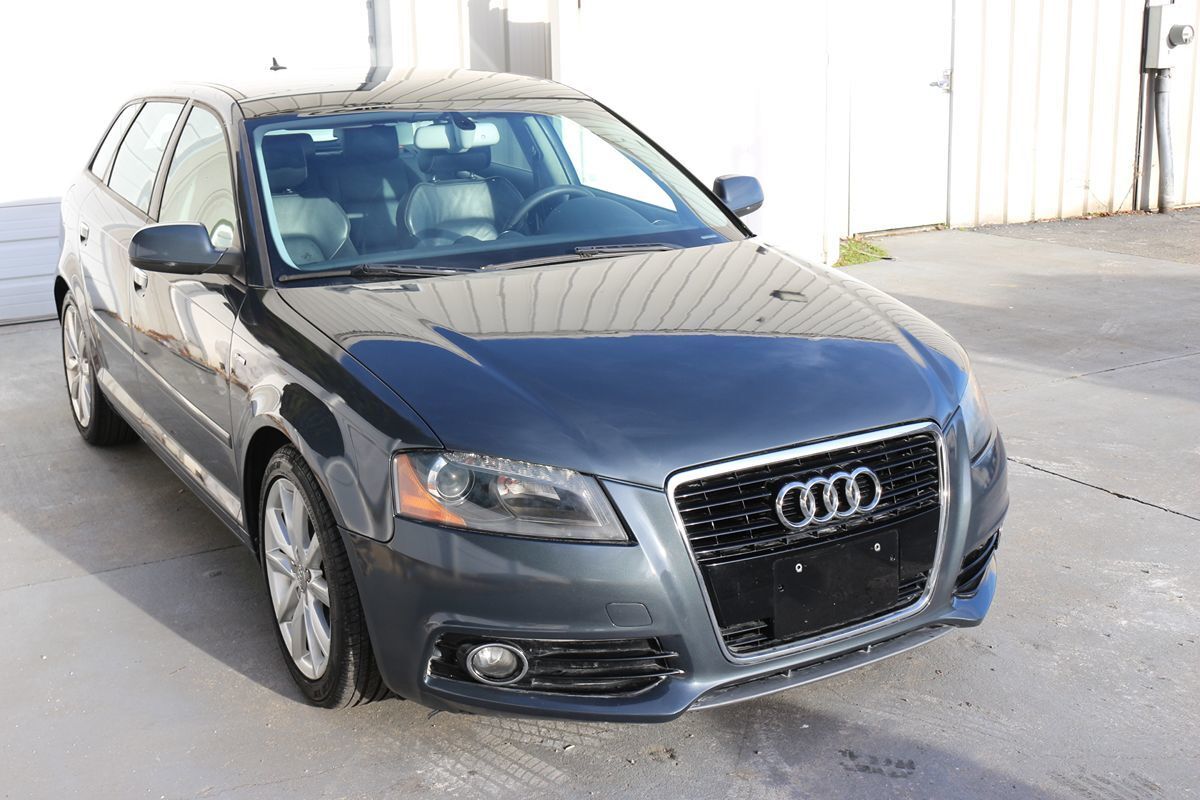 2011 AUDI A3