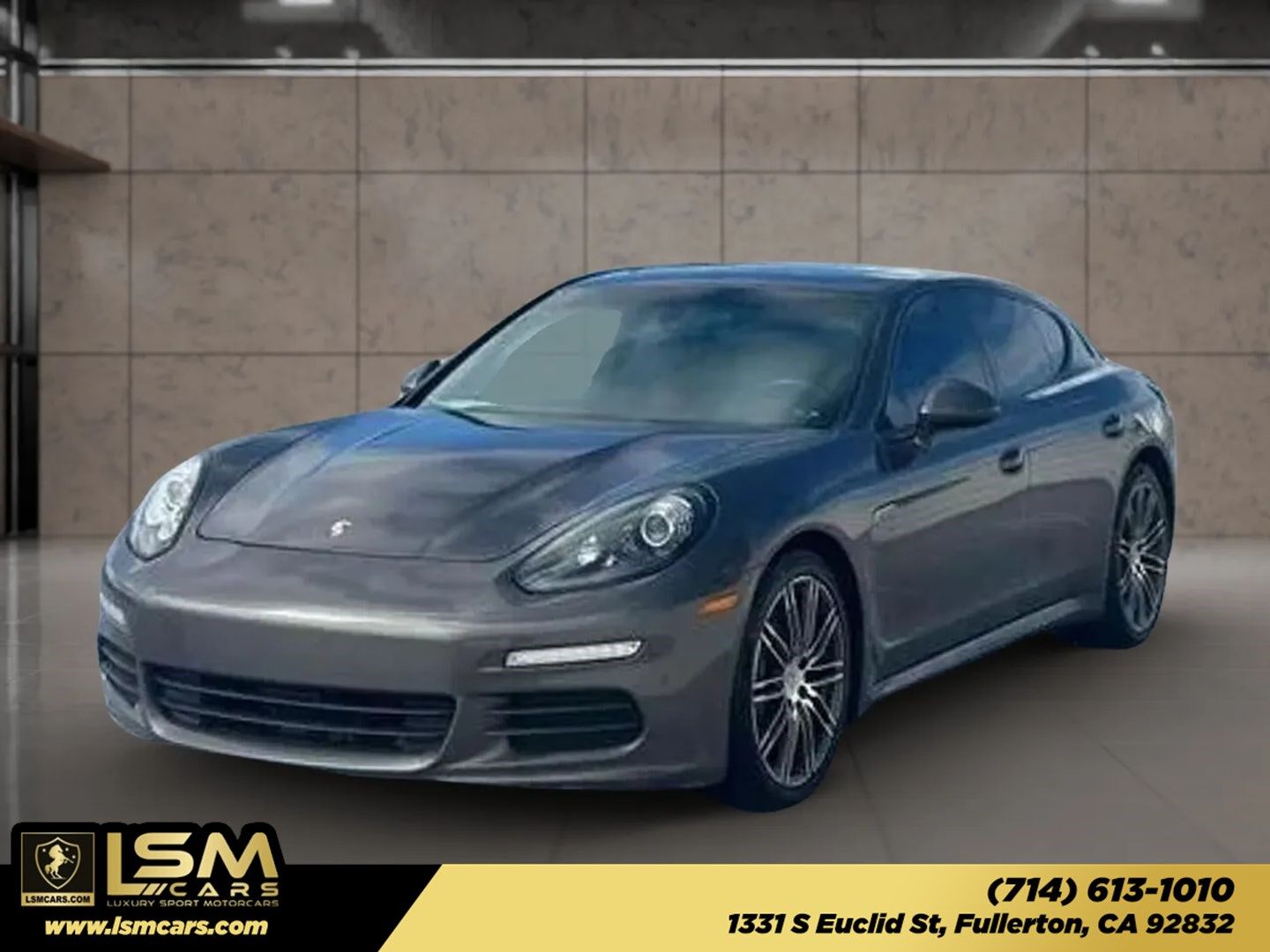 2015 PORSCHE Panamera