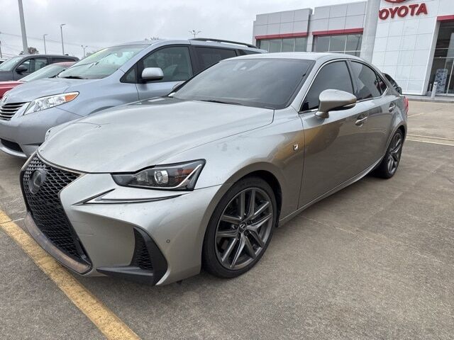 2020 LEXUS IS