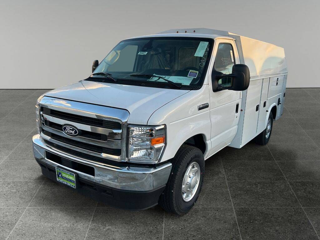 2026 FORD E-350