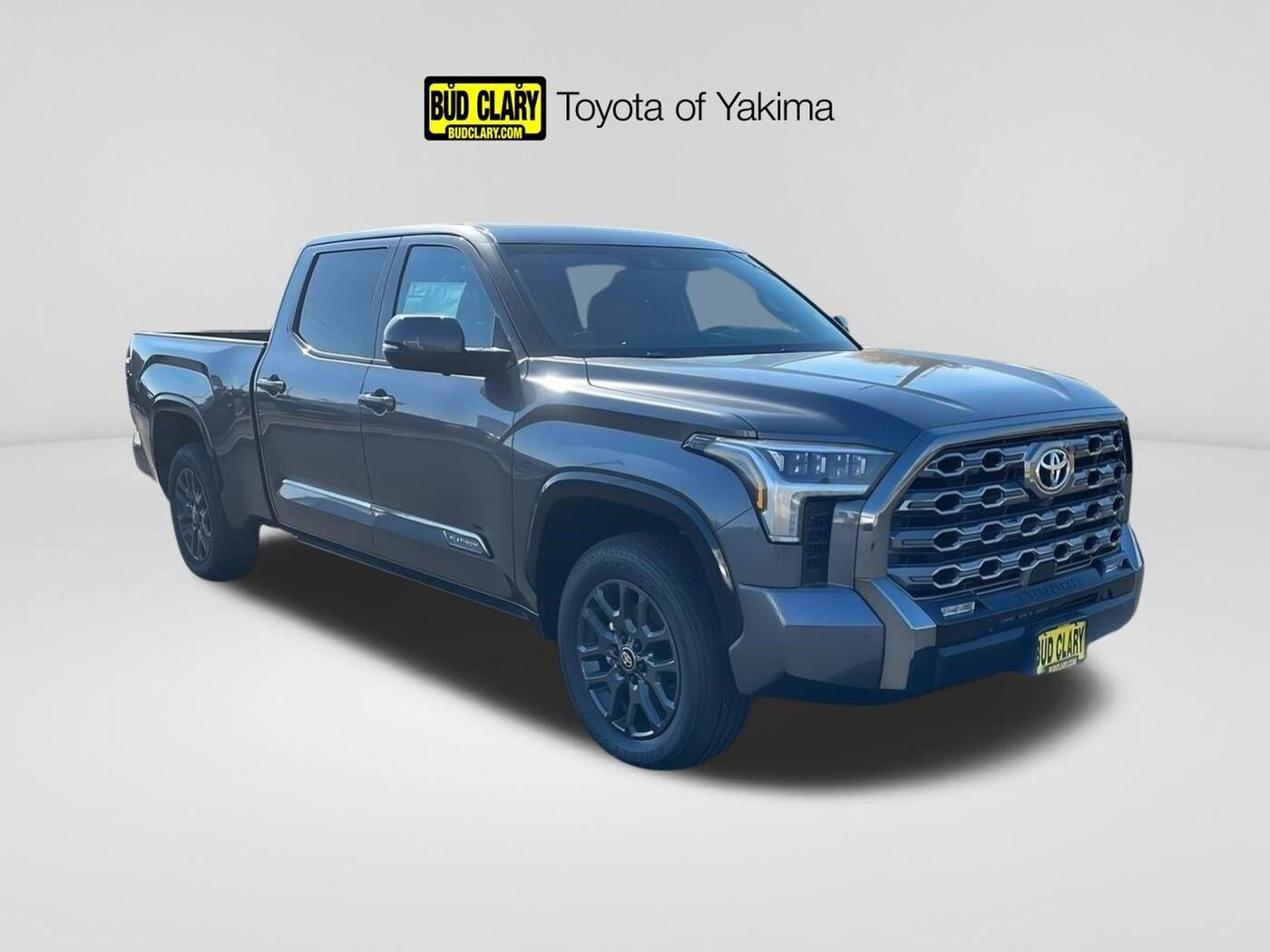 2025 TOYOTA Tundra