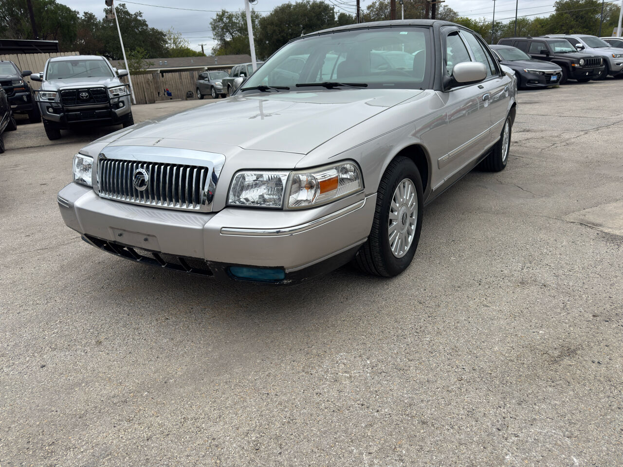 2008 MERCURY Grand Marquis