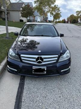 2012 MERCEDES-BENZ C-Class