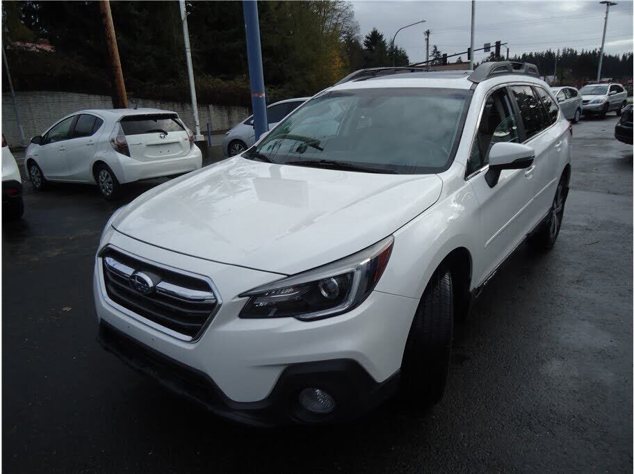 2018 SUBARU Outback