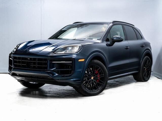 2026 PORSCHE Cayenne