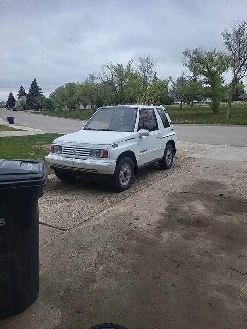 Suzuki Sidekick