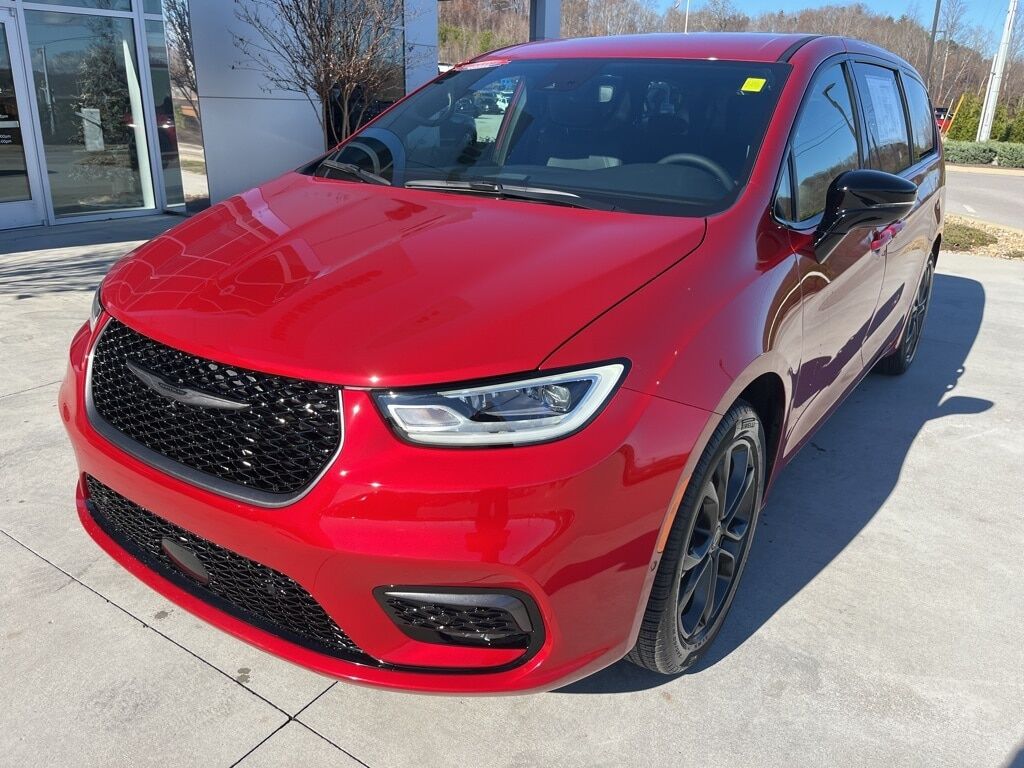 2026 CHRYSLER Pacifica