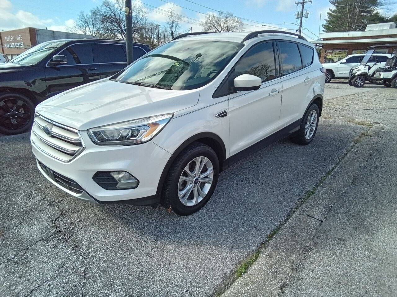 2019 FORD Escape