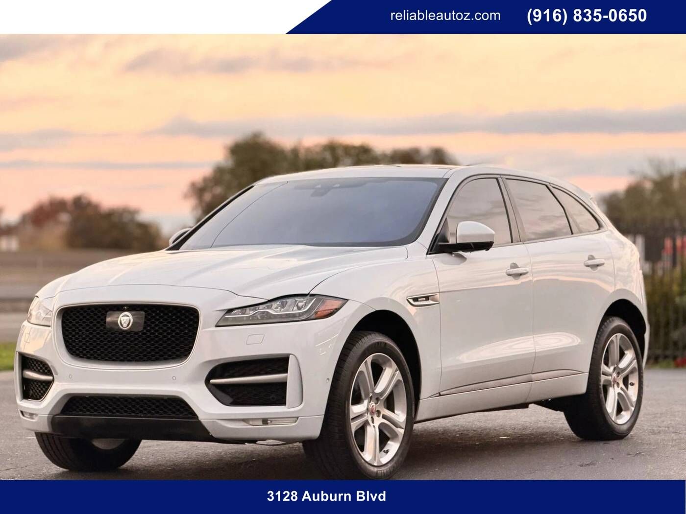 2017 JAGUAR F-Pace
