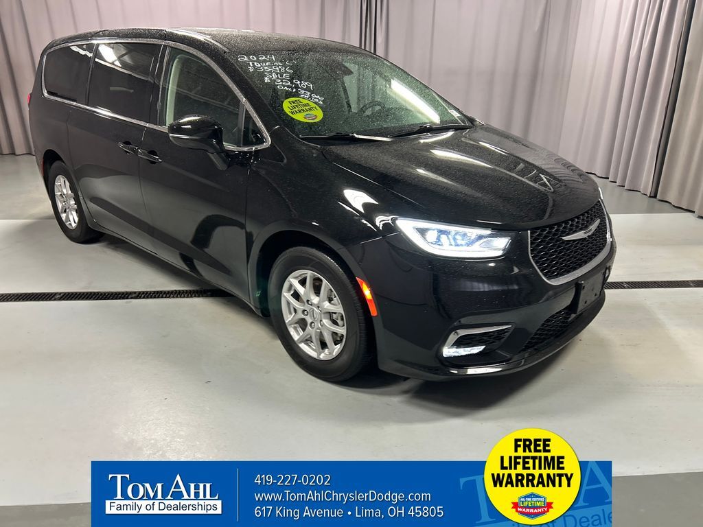 2024 CHRYSLER Pacifica