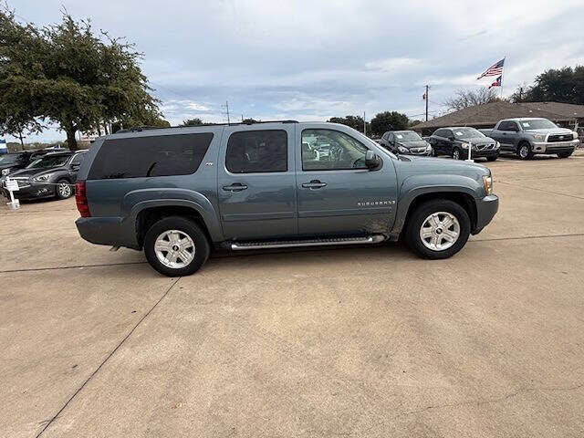 Chevrolet Suburban