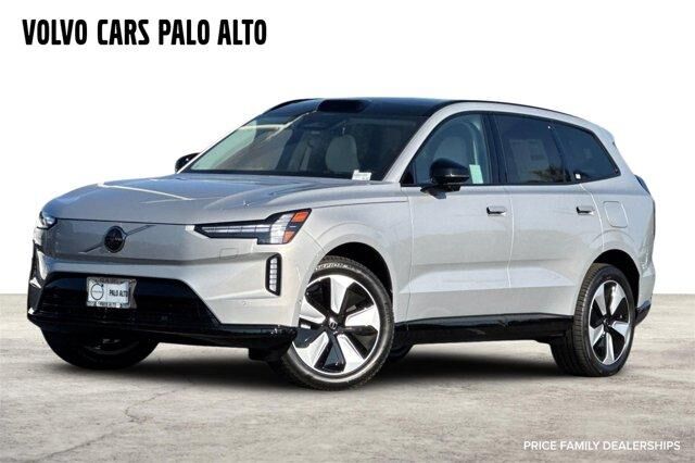 2025 VOLVO EX90