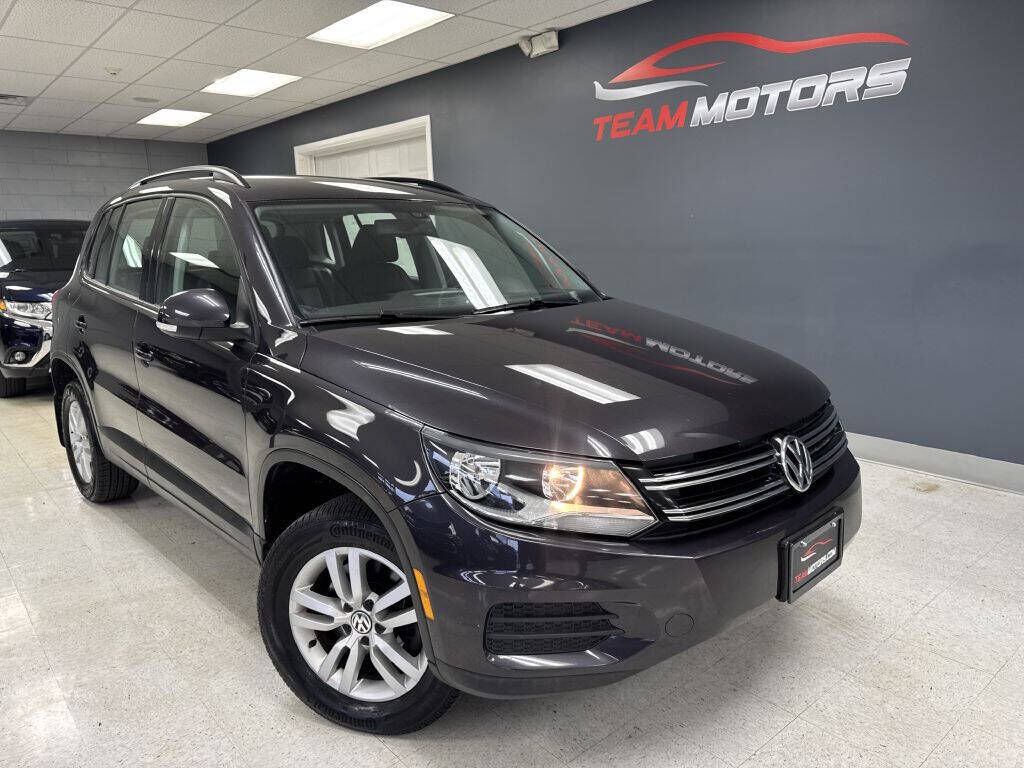 2016 VOLKSWAGEN Tiguan