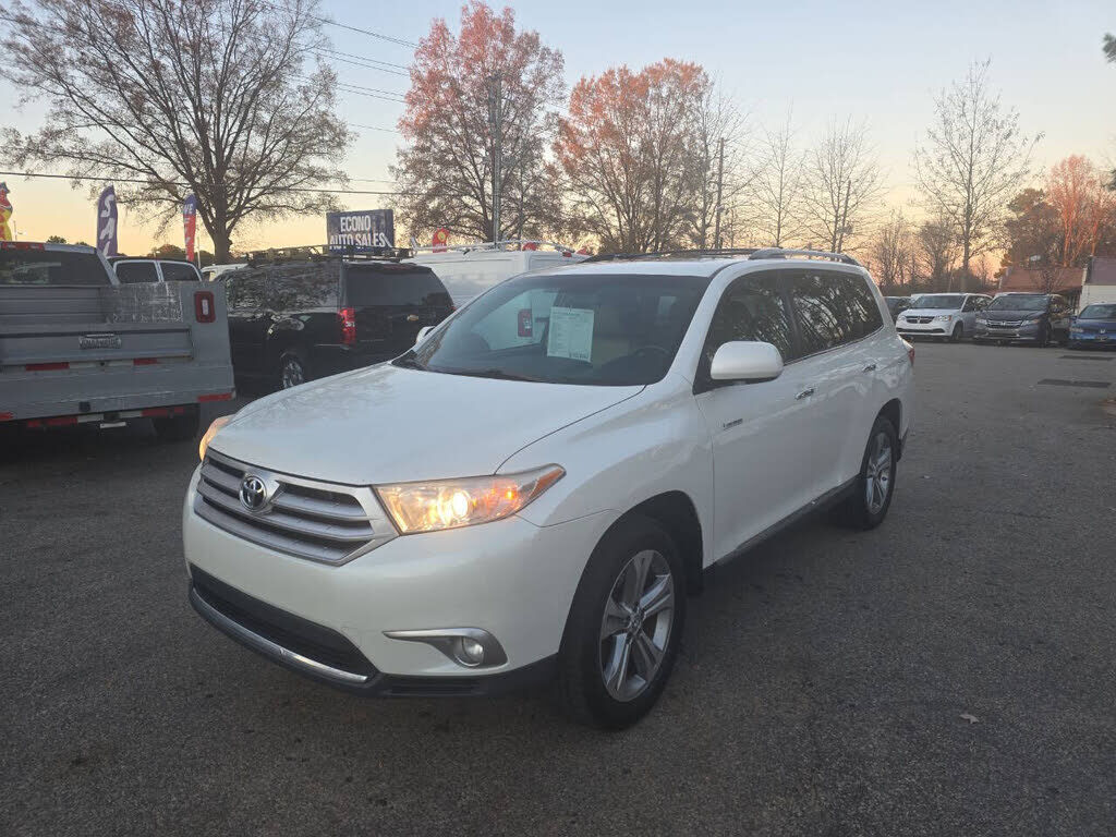 2011 TOYOTA Highlander