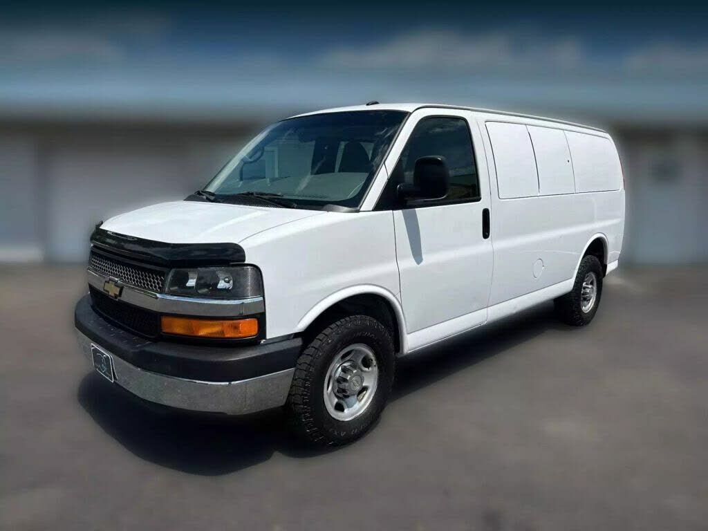 2015 CHEVROLET Express
