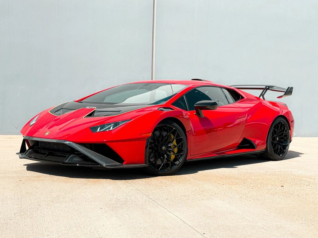 2022 LAMBORGHINI Huracan STO