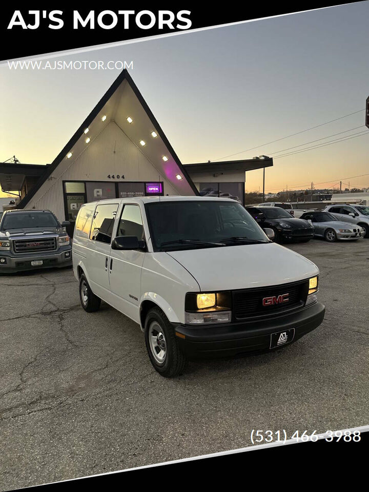 GMC Safari
