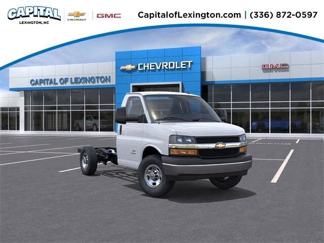 2025 CHEVROLET Express