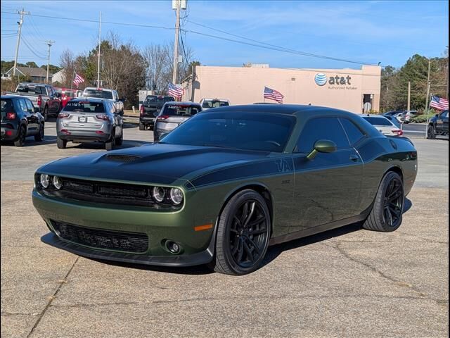 2021 DODGE Challenger