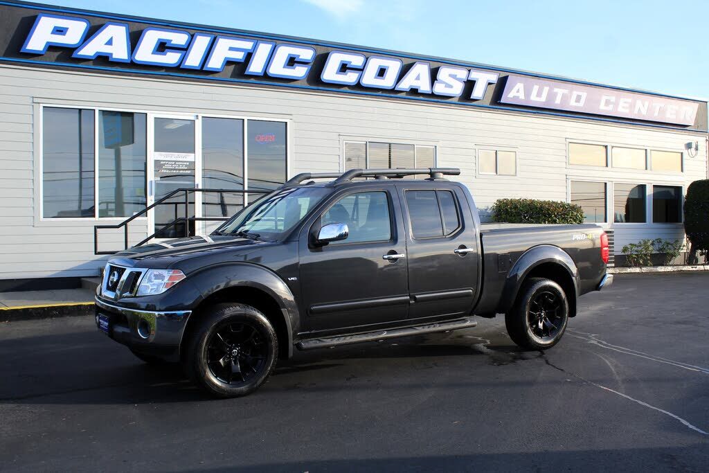 2012 NISSAN Frontier