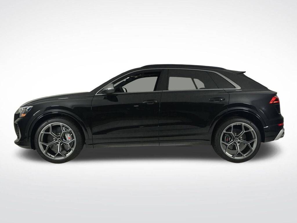 2025 Audi RS Q8