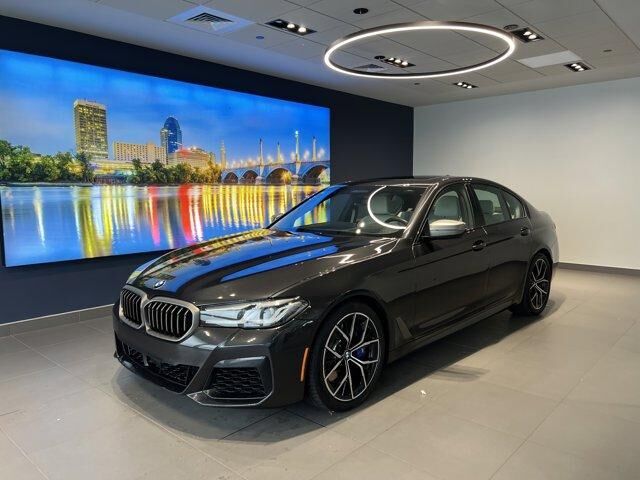 2023 BMW M5
