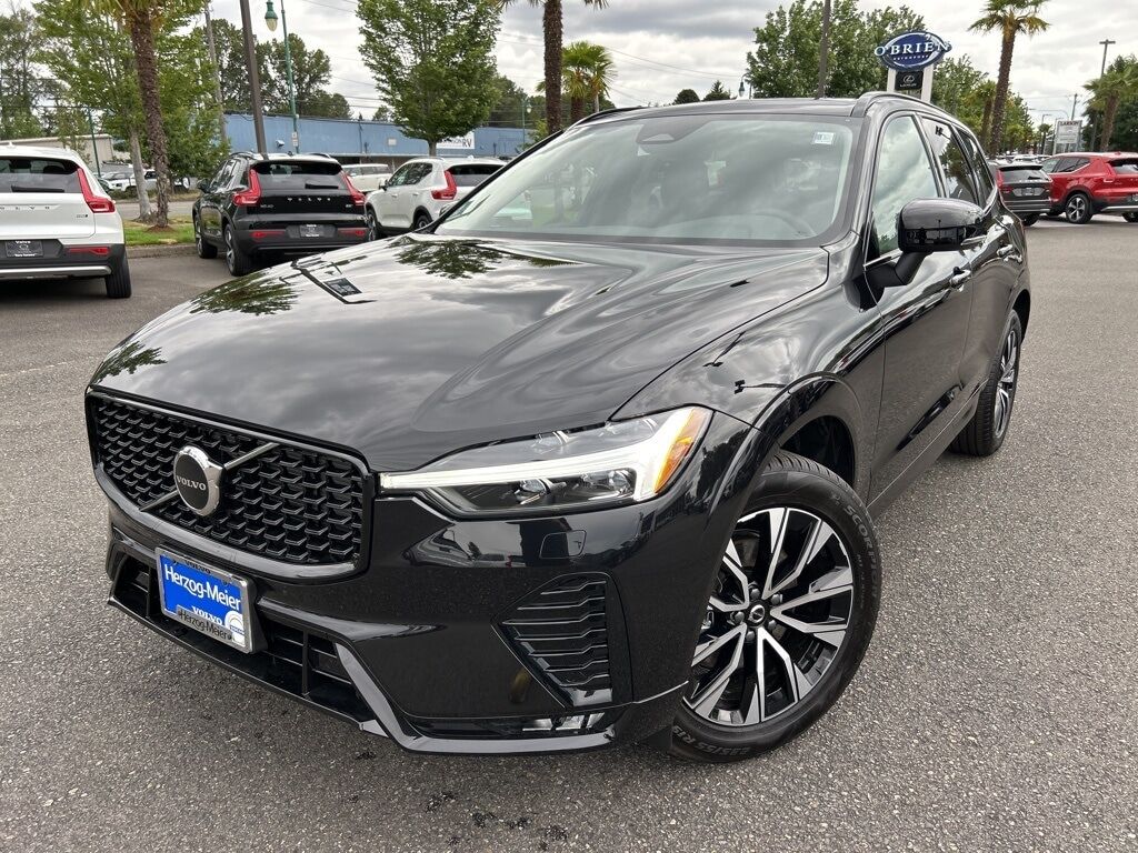 2025 VOLVO XC60