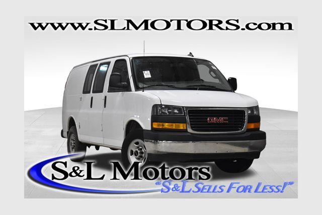 2023 GMC Savana