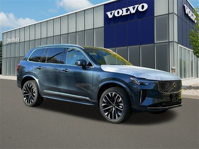2026 VOLVO XC90