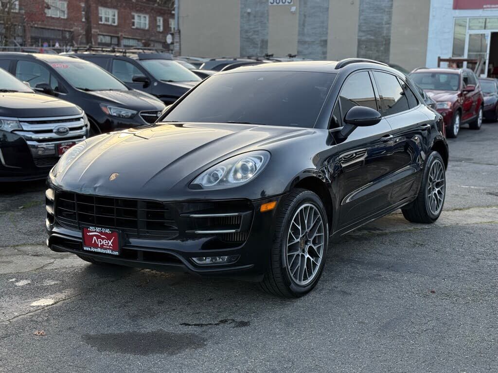 2015 PORSCHE Macan