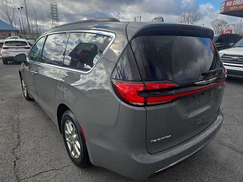 2022 CHRYSLER Pacifica