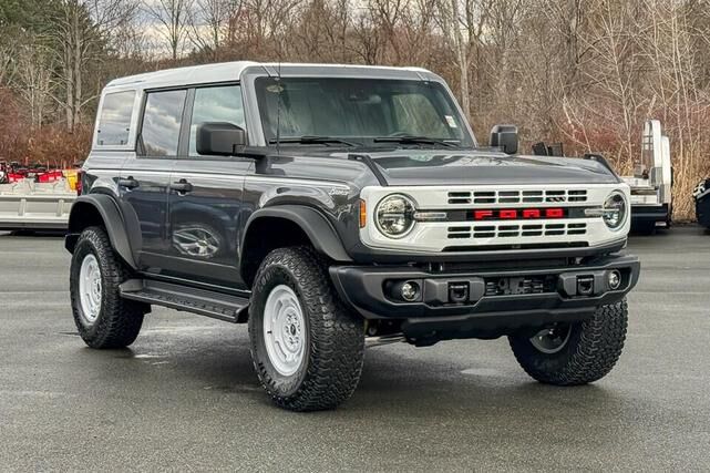 2025 FORD Bronco