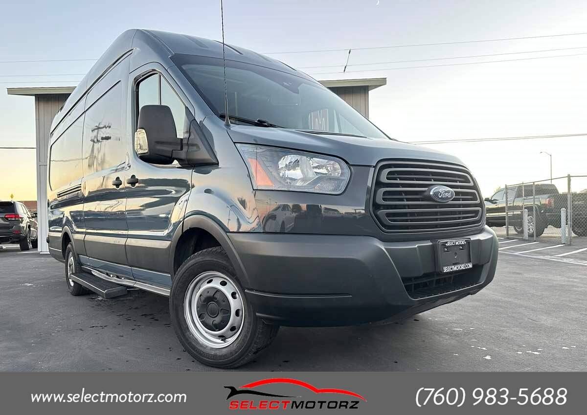 2019 FORD Transit