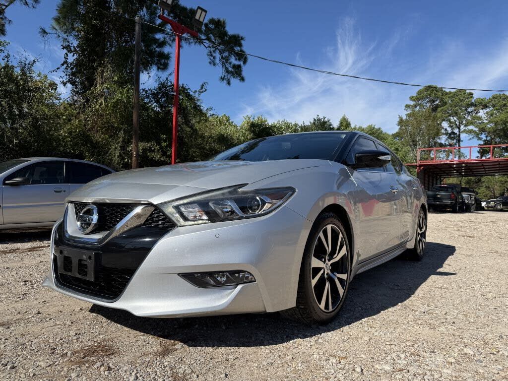 2017 NISSAN Maxima