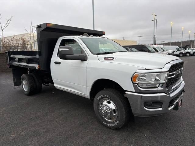 2024 RAM 3500