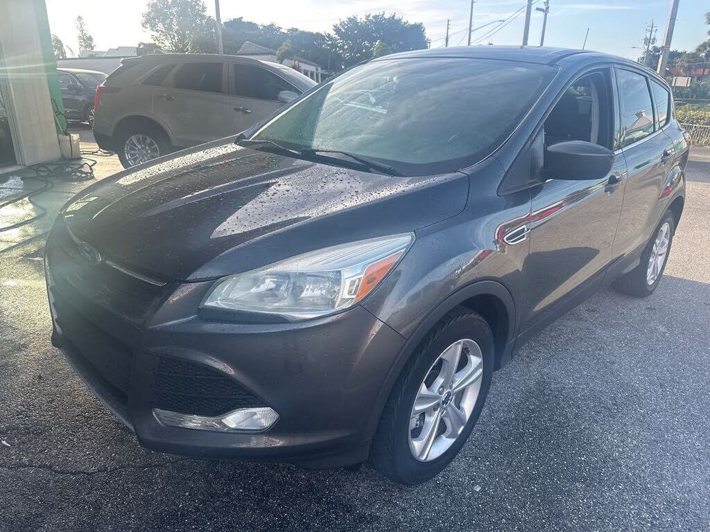 2016 FORD Escape