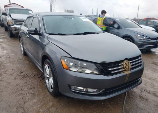 2015 VOLKSWAGEN Passat