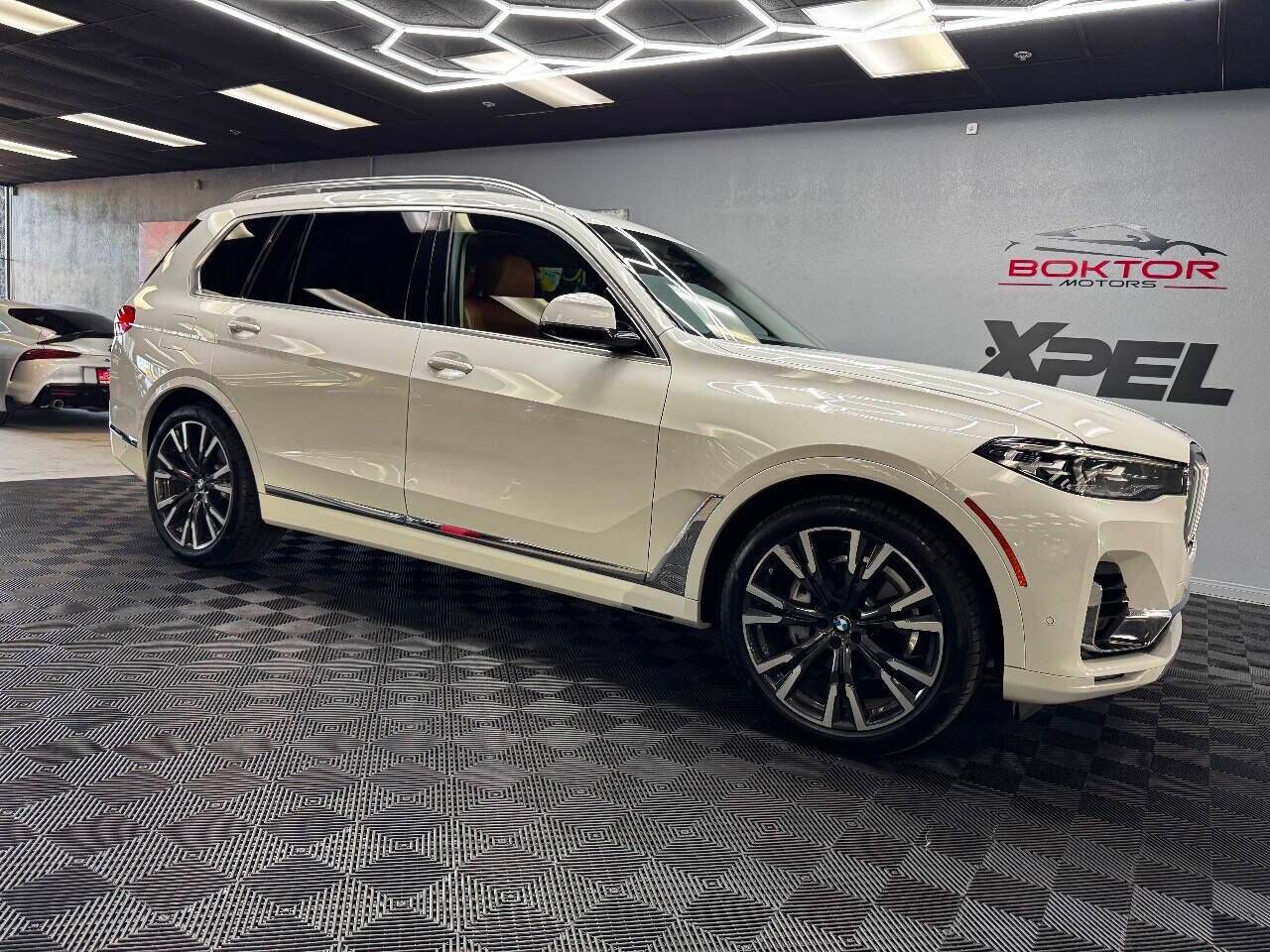 2020 BMW X7