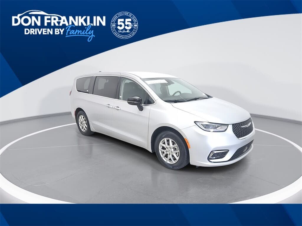 2024 CHRYSLER Pacifica