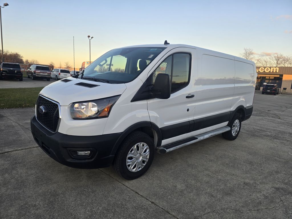 2024 FORD Transit