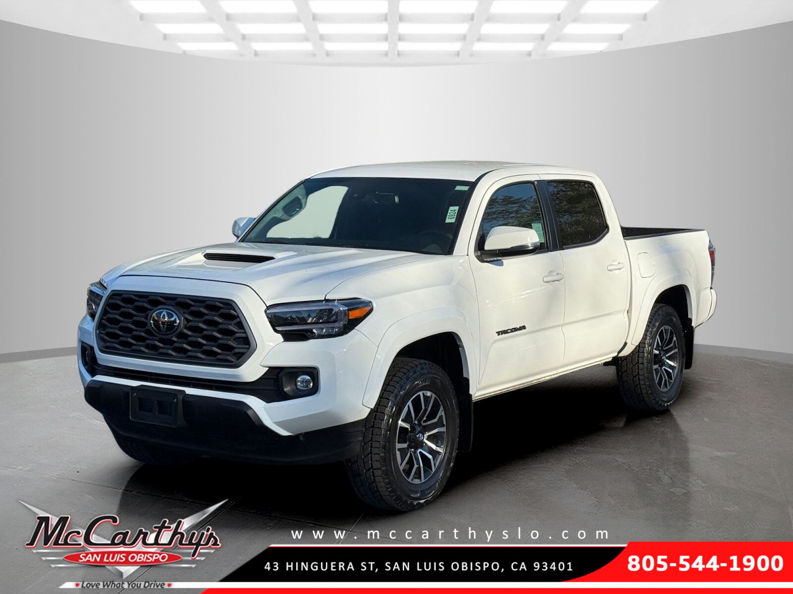 2023 TOYOTA Tacoma