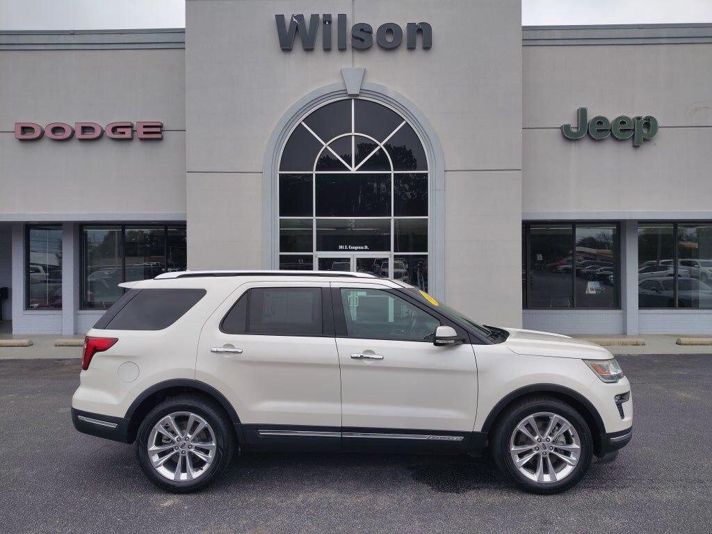 2018 FORD Explorer