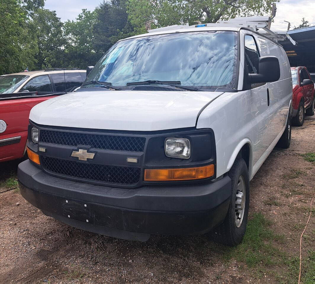 2012 CHEVROLET Express