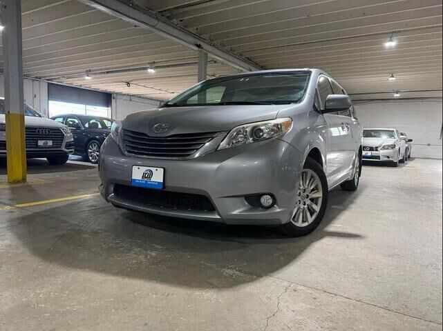 Toyota Sienna