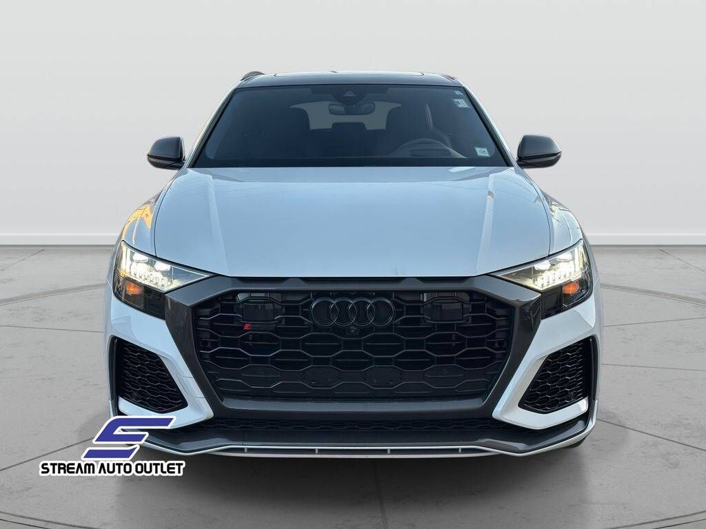 2024 Audi RS Q8