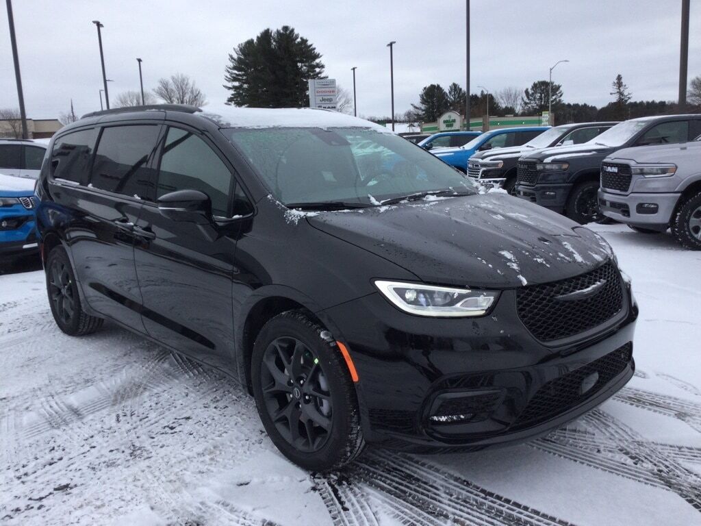 2026 CHRYSLER Pacifica