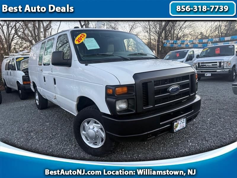 2013 FORD E-350
